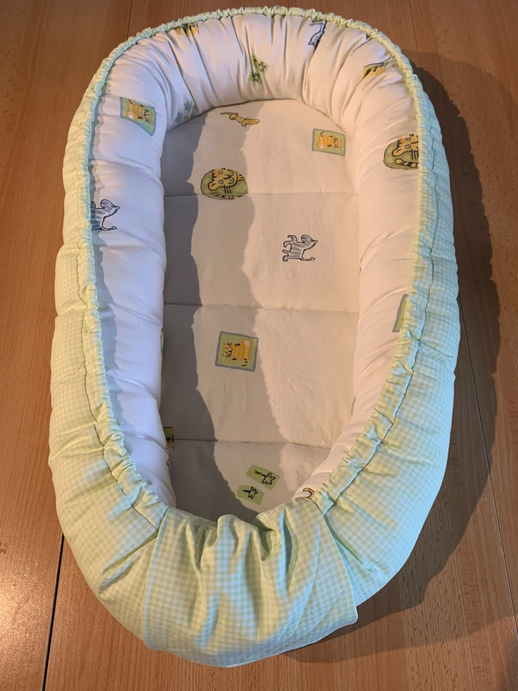 Handgemachtes Babynest